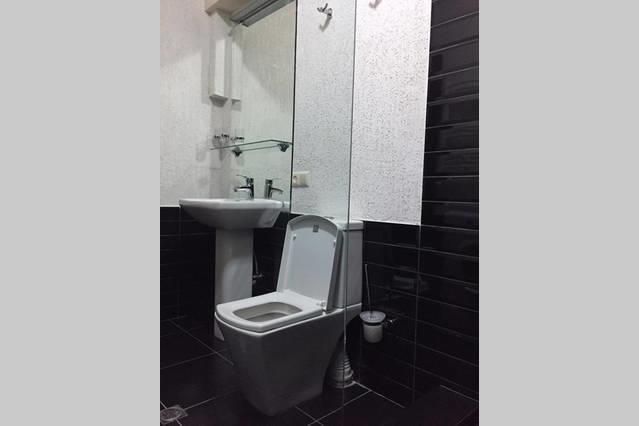 Solo Lucky Appartement Tbilisi Buitenkant foto